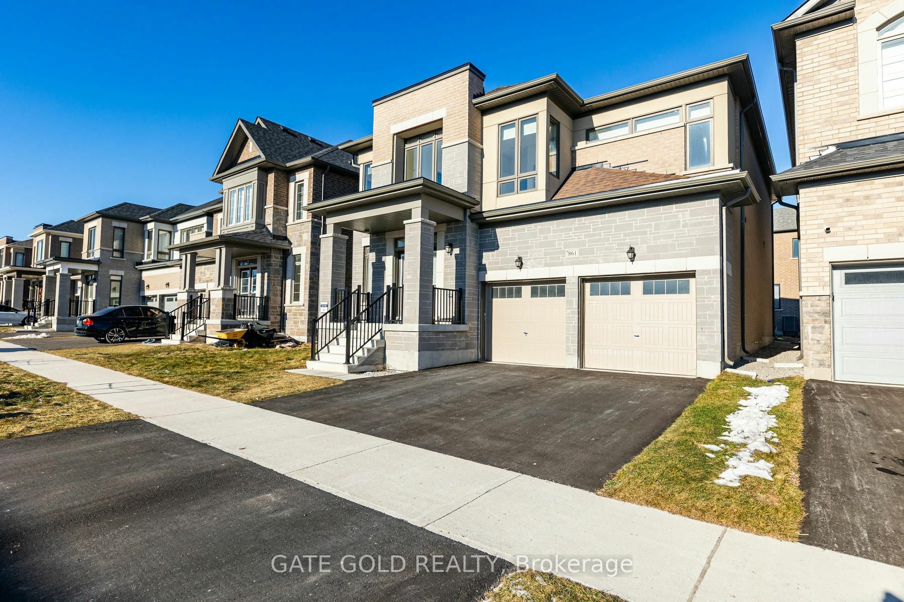 Property Photo:  861 Rexton Dr  ON L1L 0V1 