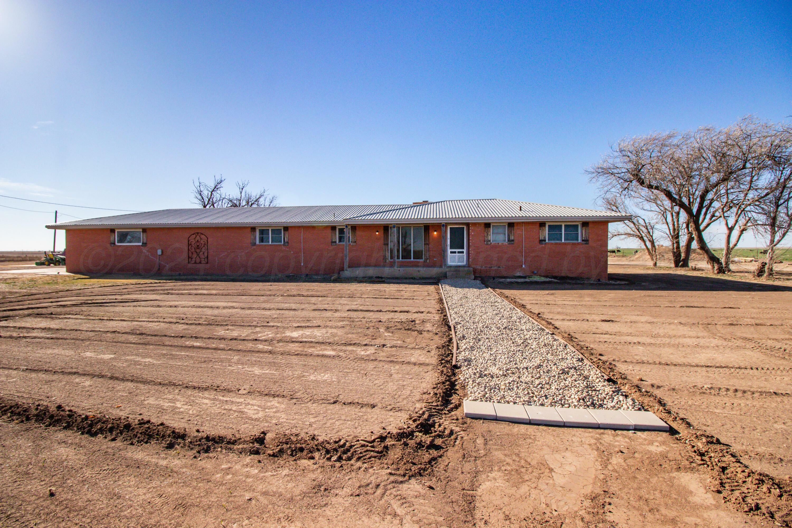 Property Photo:  2077 County Rd. 9  TX 79088 