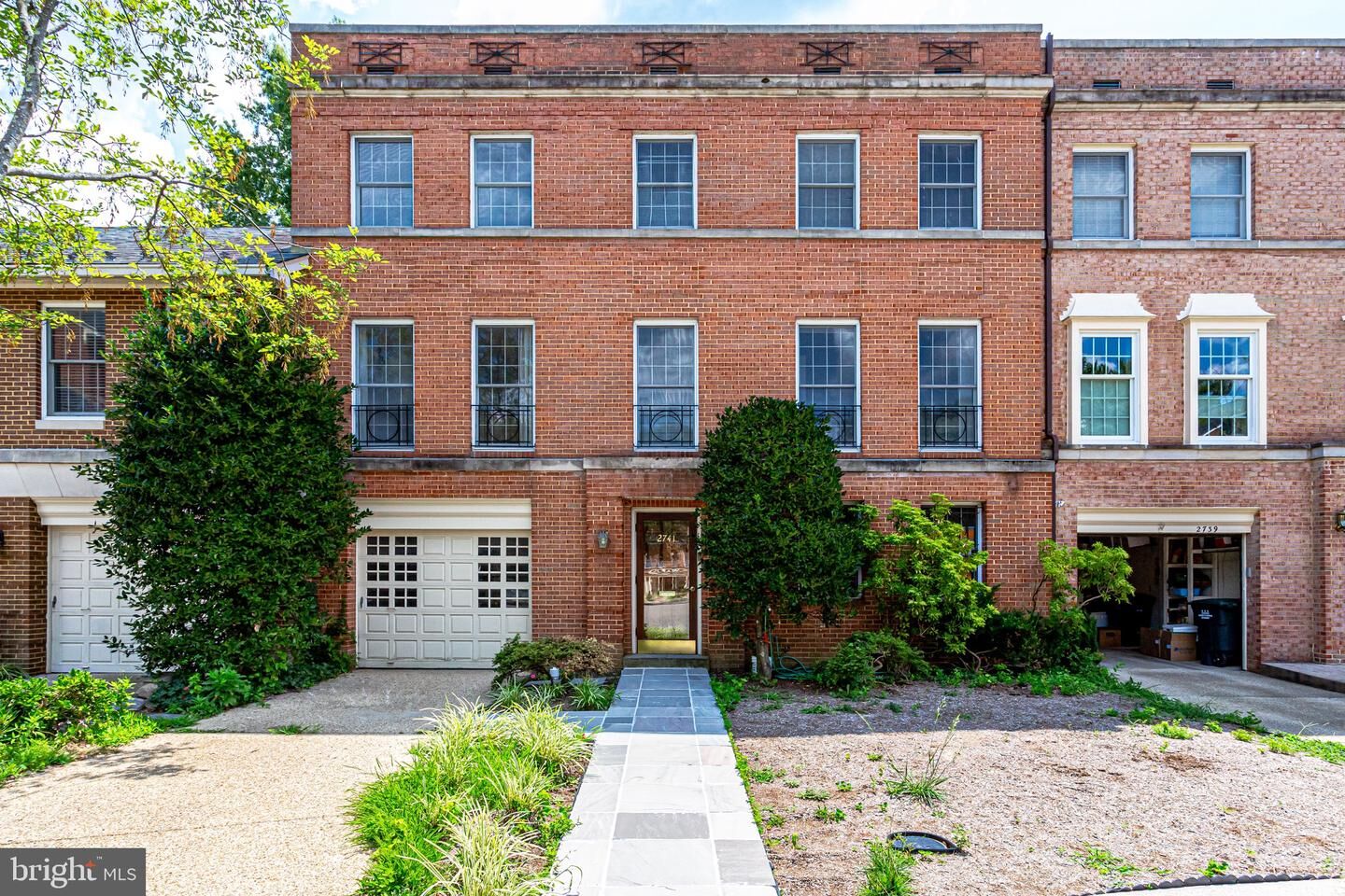 Property Photo: 2741 Unicorn Lane NW DC 20015