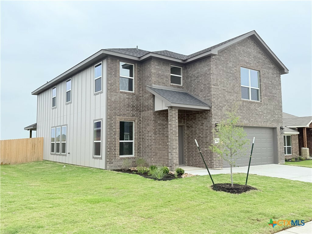 Property Photo: 247 Fawn Ridge Drive TX 76522