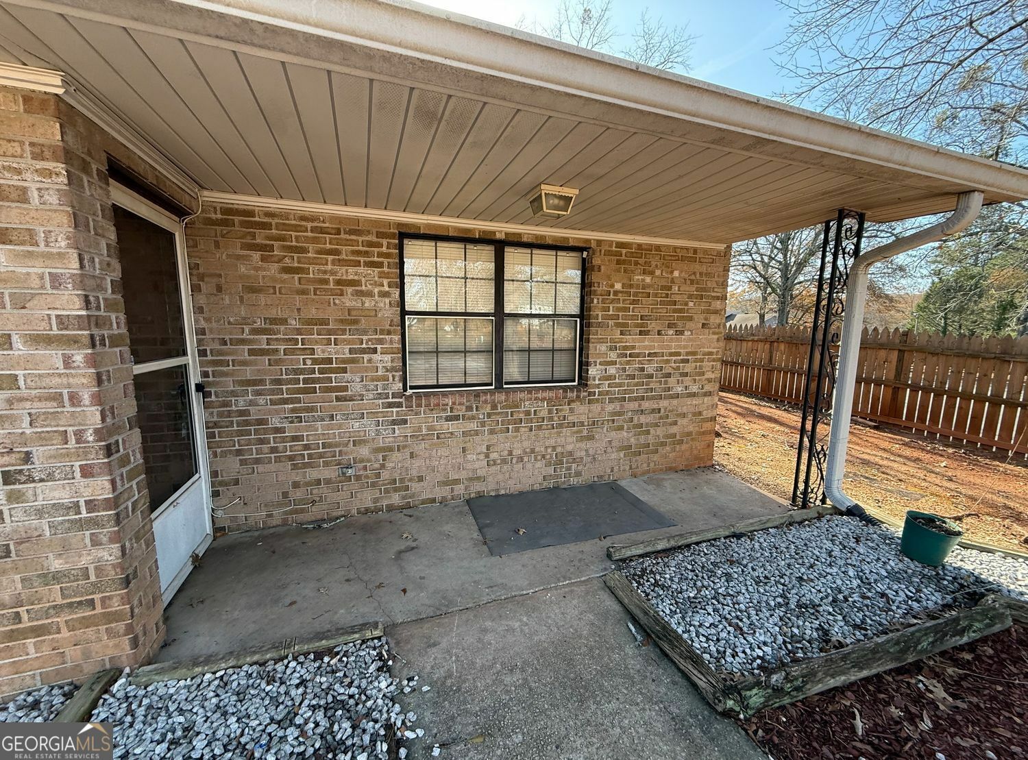 Property Photo:  1085 Eastview Road NE  GA 30012 