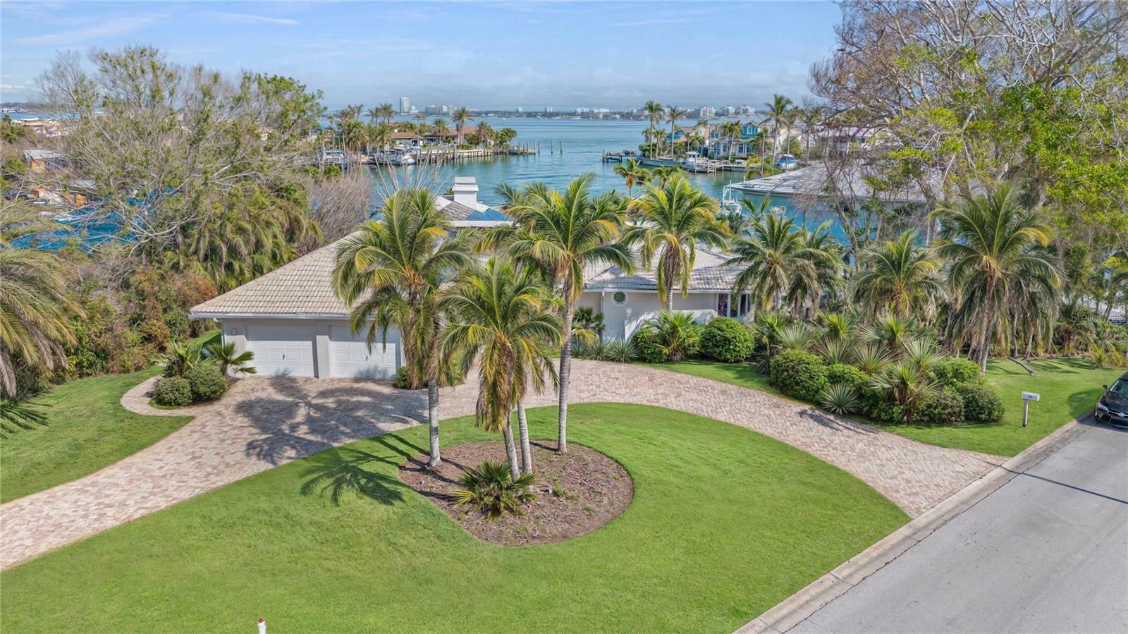 411 Belle Isle Avenue  Belleair Beach FL 33786 photo