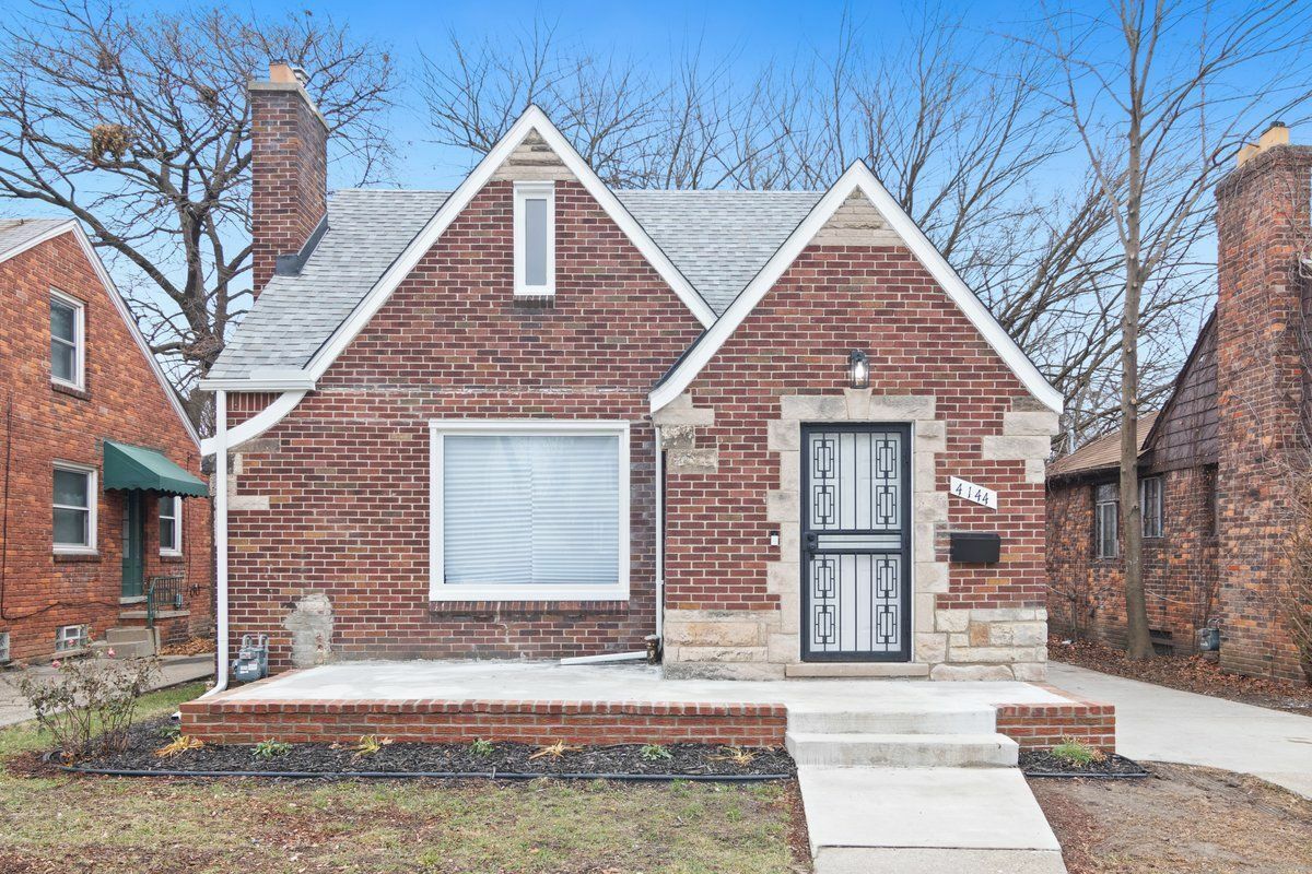 Property Photo:  4144 Bedford Street  MI 48224 3621 