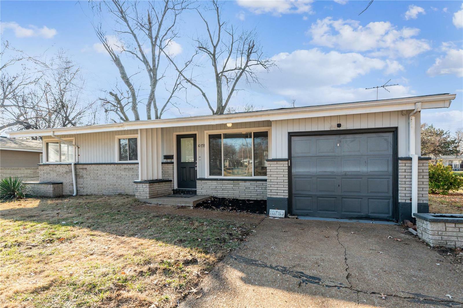 Property Photo:  10753 Landseer Drive  MO 63136 