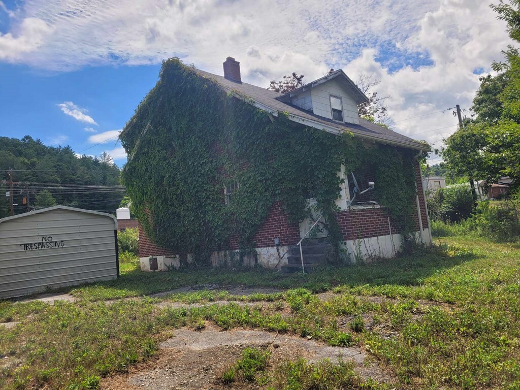 Property Photo:  1645 Coal Heritage Highway  WV 24701 