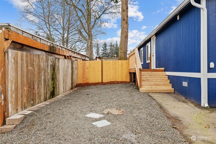 Property Photo: 21708 102nd Street Court E 28 WA 98391
