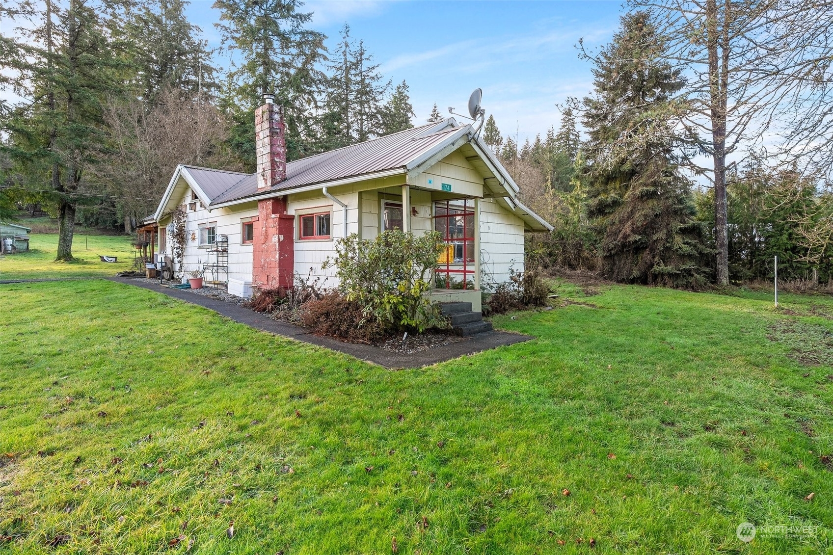 Property Photo:  174  Guerrier Road  WA 98532 