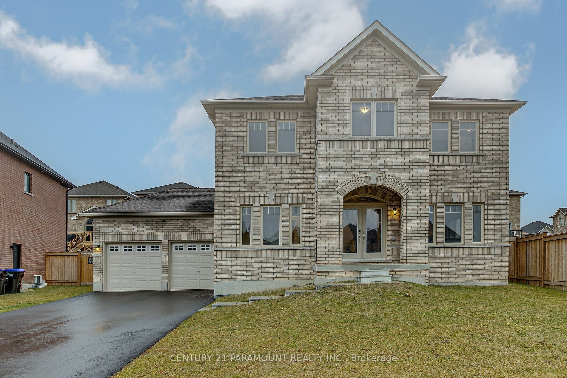 46 Ridgeview Crt N  Bradford West Gwillimbury ON L3Z 0R9 photo