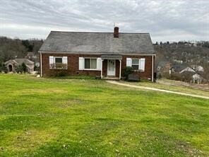 Property Photo:  208 Frederick Dr  PA 15241 