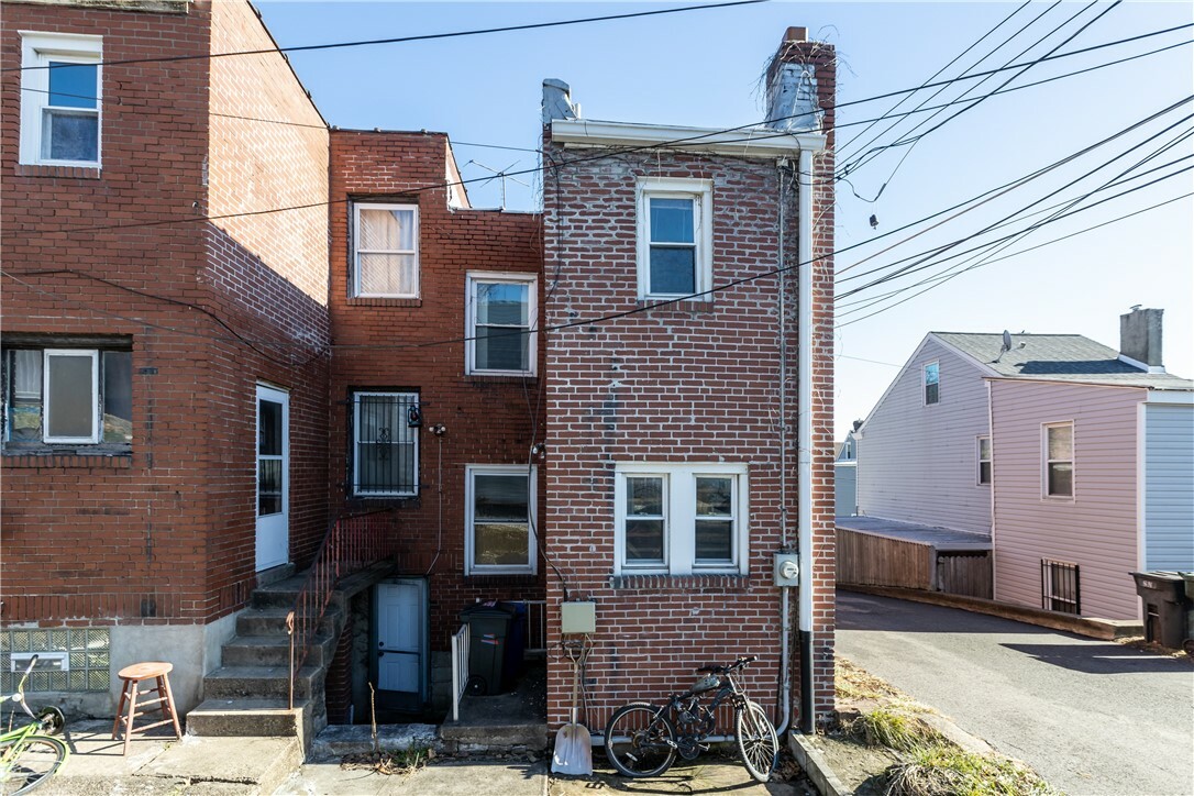 Property Photo:  311 N Atlantic Ave  PA 15224 