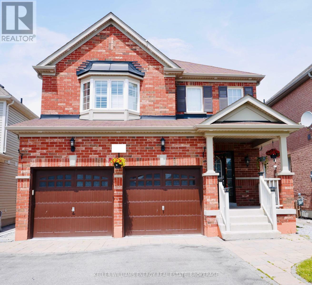 1346 Harlstone Crescent  Oshawa (Taunton) ON L1K 0N4 photo