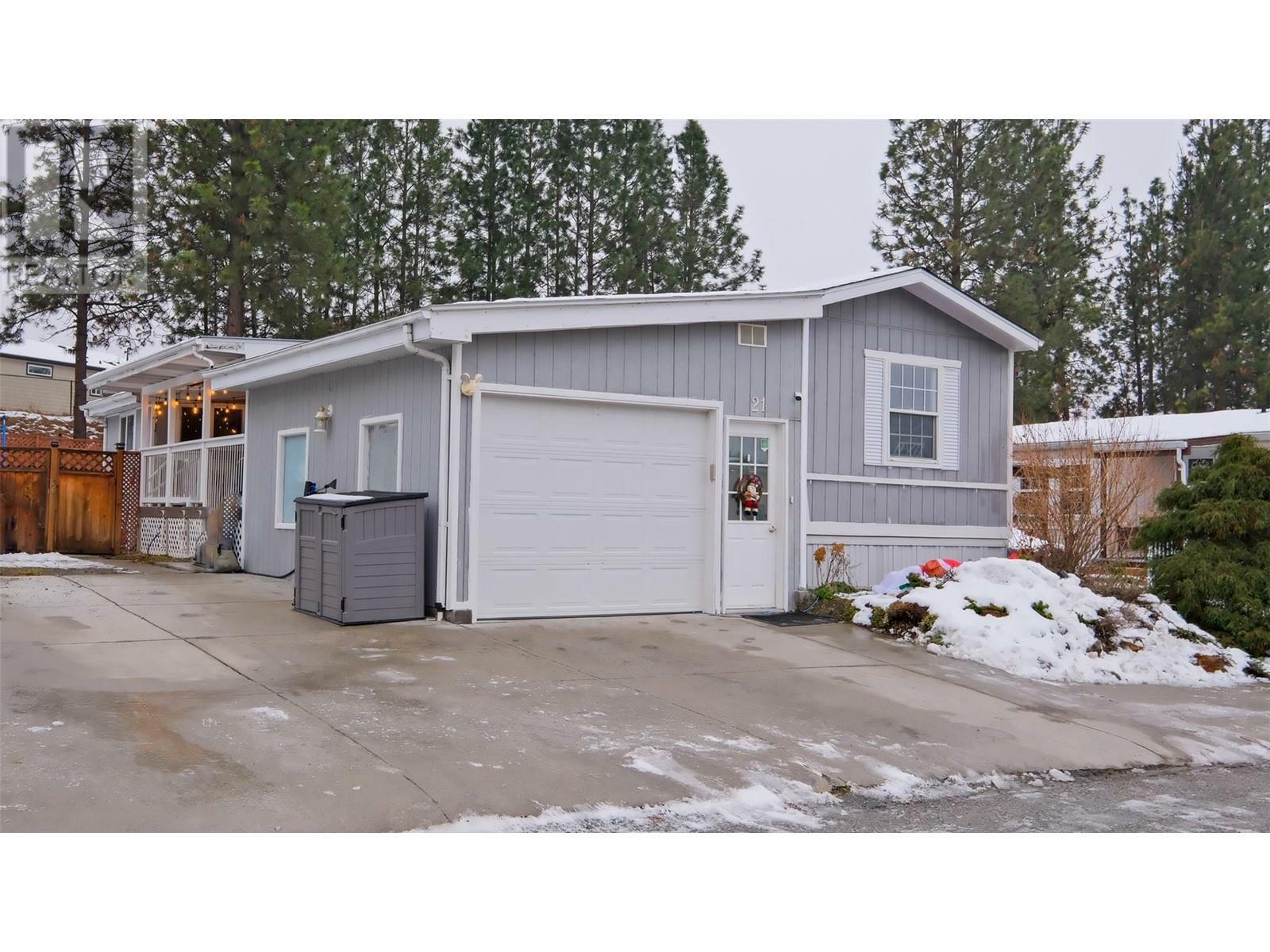 Property Photo:  3225 Shannon Lake Road 21  BC V4T 2E2 