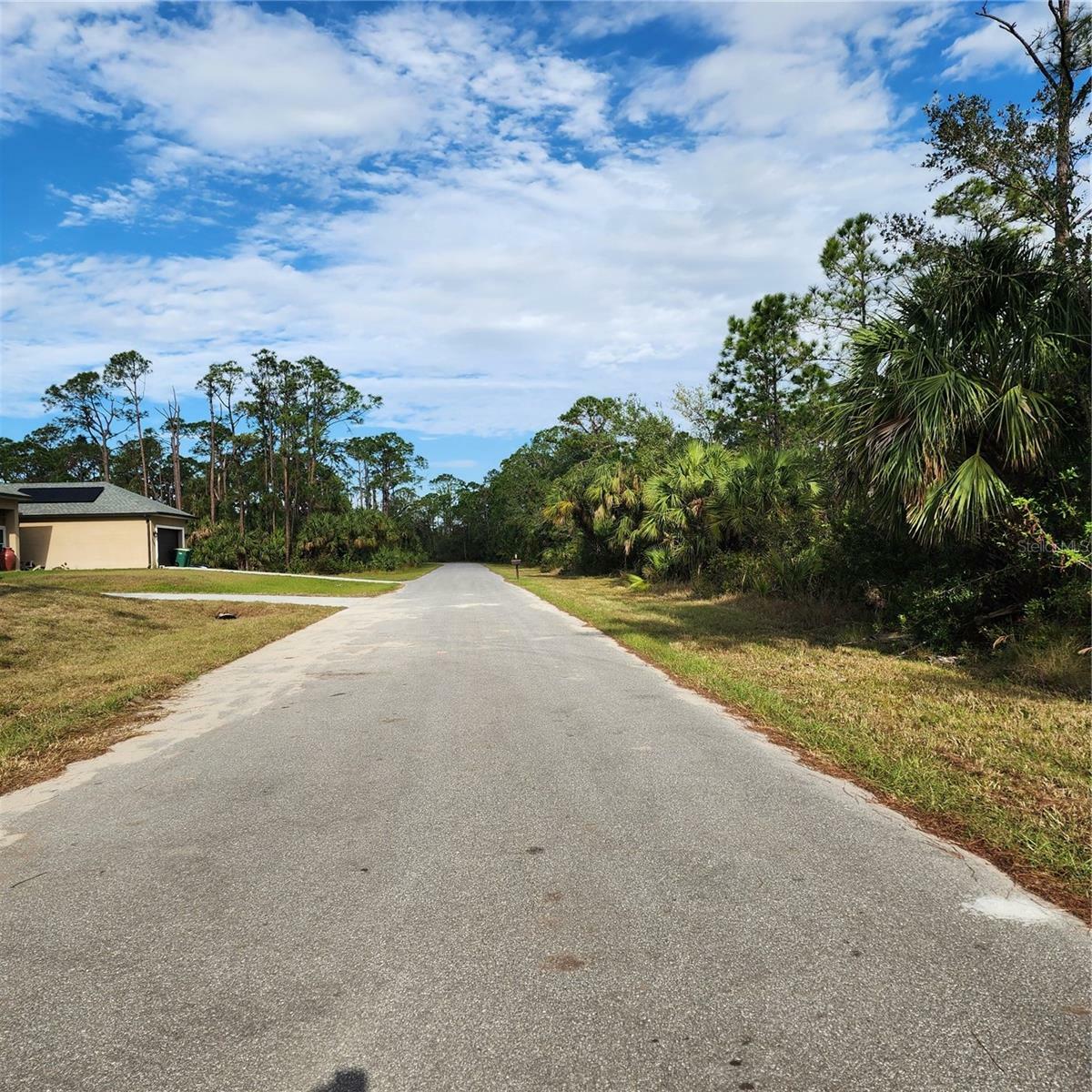 Property Photo:  15122 Carousel Lane  FL 33953 