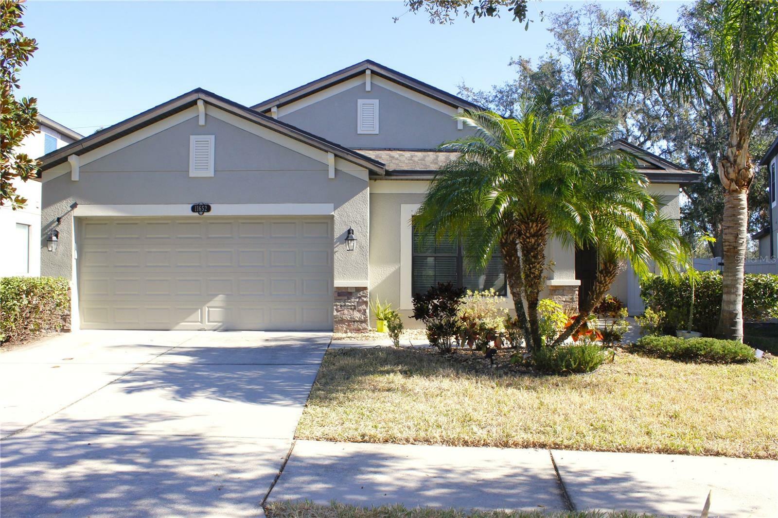 Property Photo:  11652 Palmetto Pine Street  FL 33569 