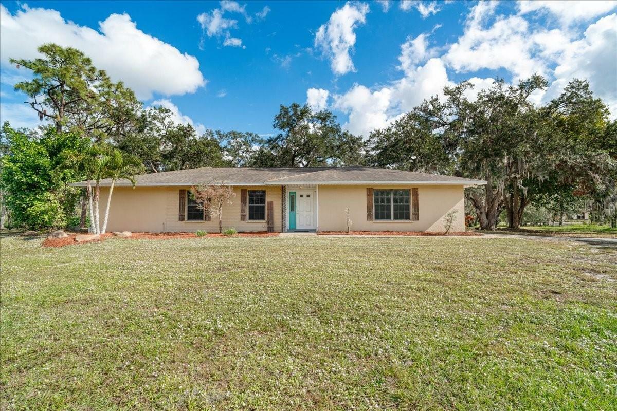 Property Photo:  7321 Proctor Road  FL 34241 