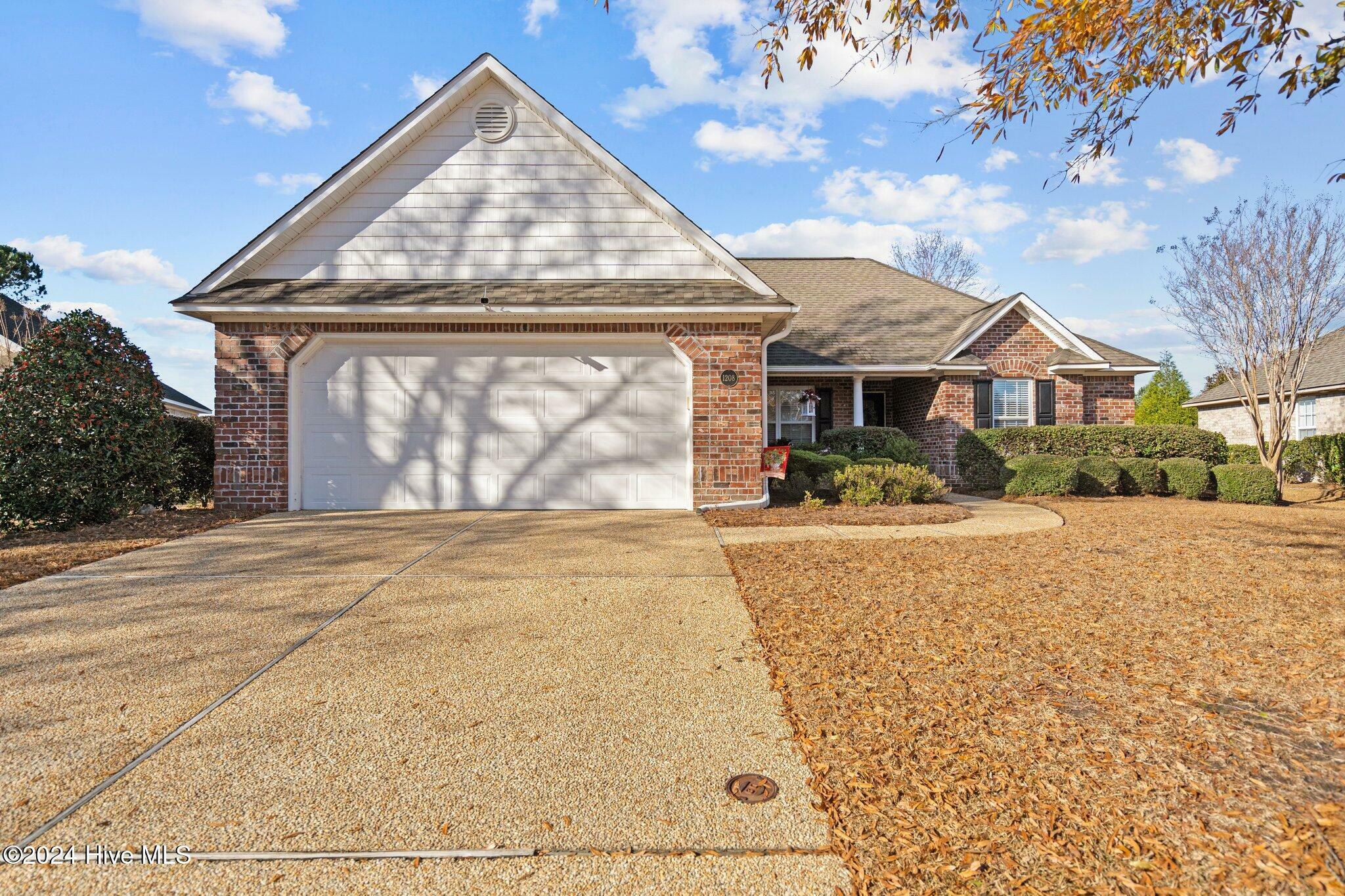 Property Photo:  1208 Willowgreen Court  NC 28479 