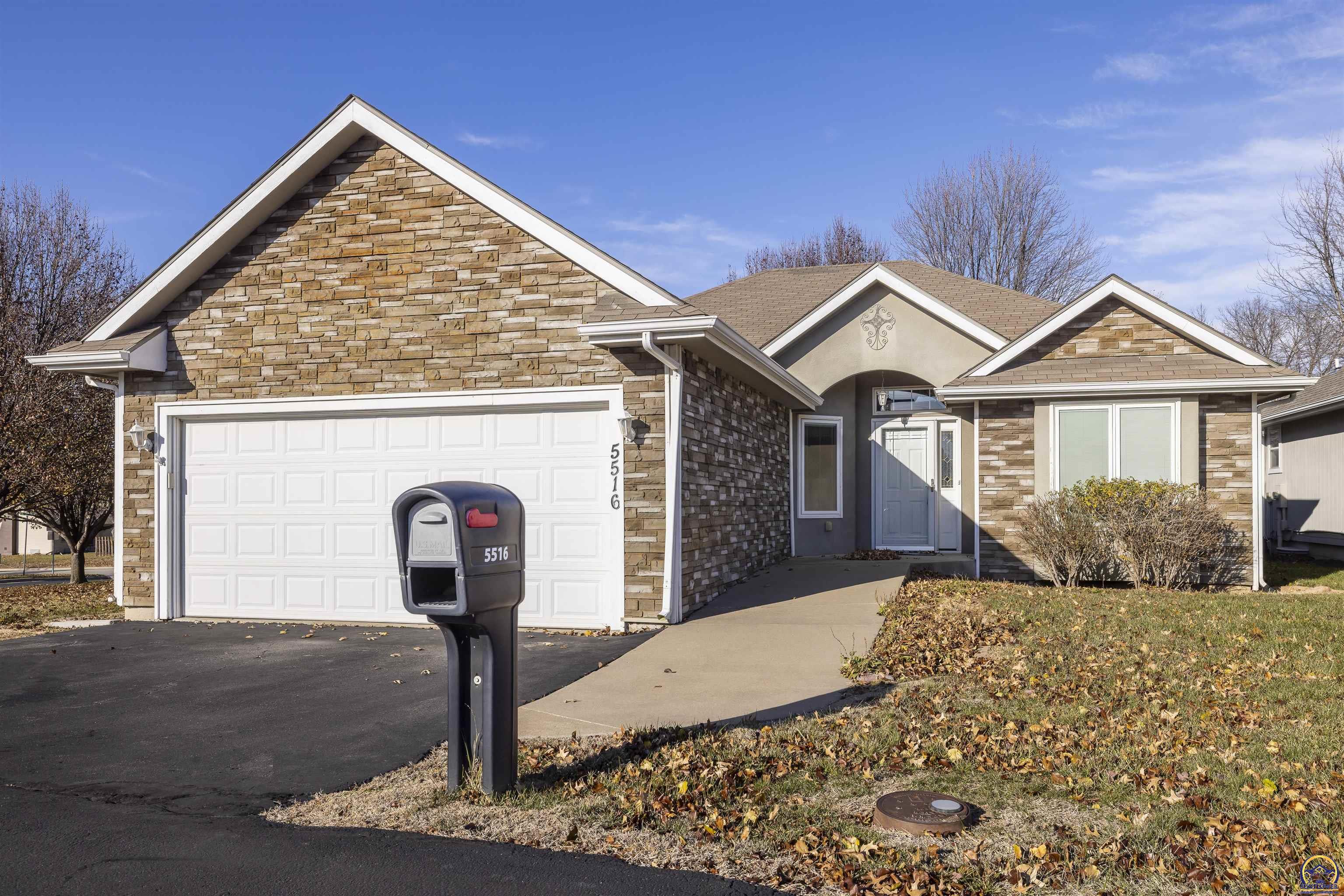 5516 SW Chapella  Topeka KS 66614 photo