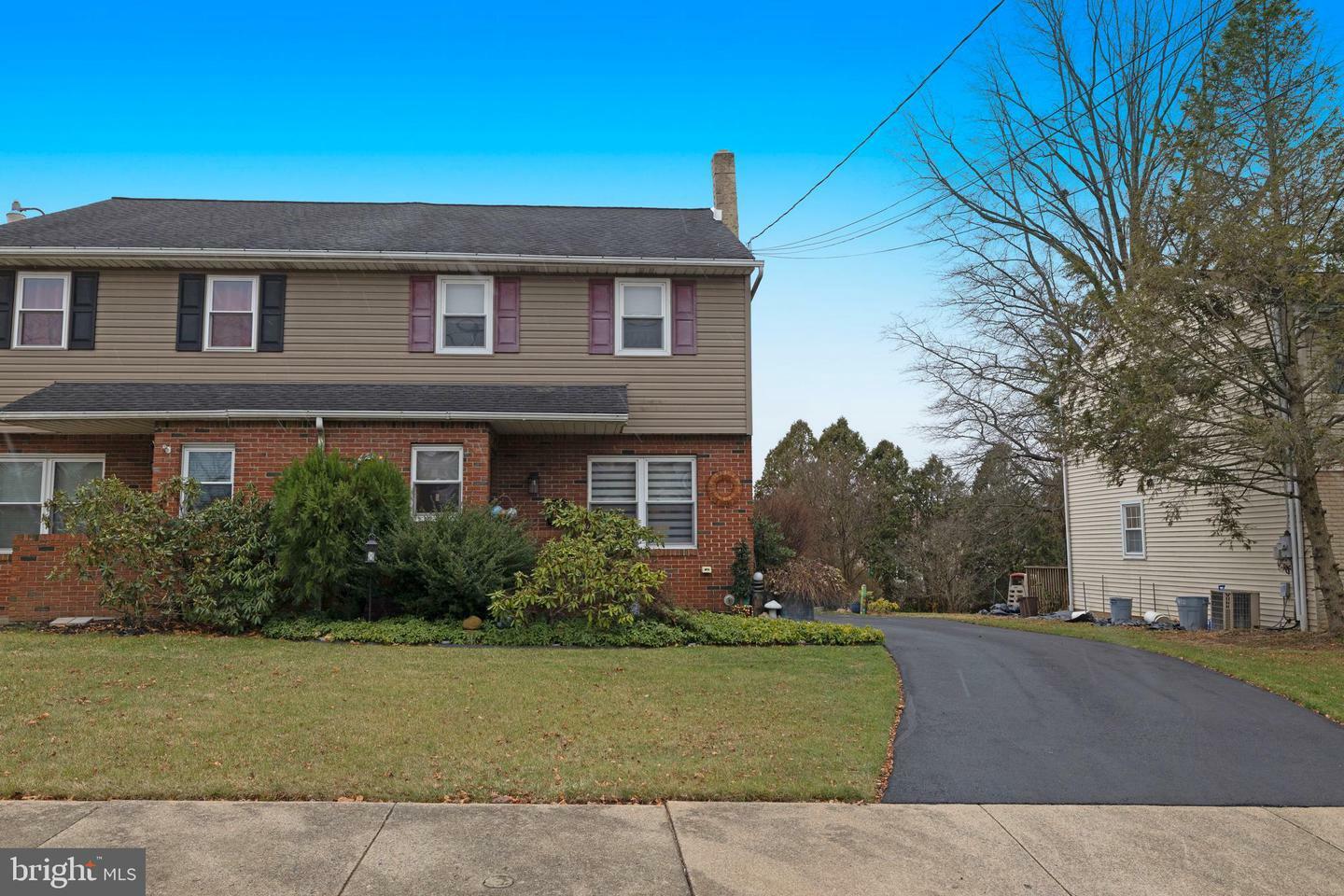 Property Photo:  408 E Landis Street  PA 18036 