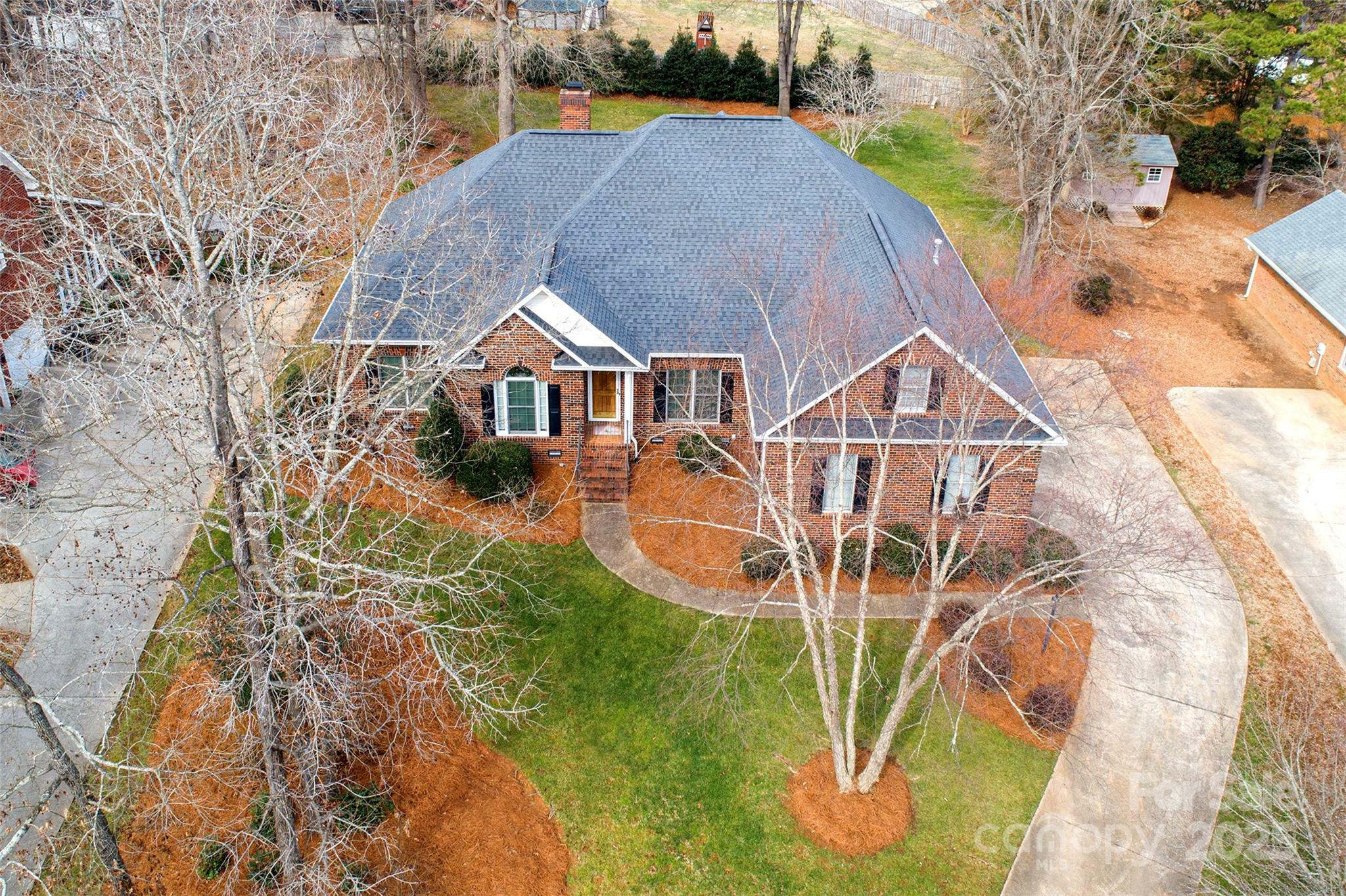 Property Photo:  1005 Woodhurst Drive  NC 28110 