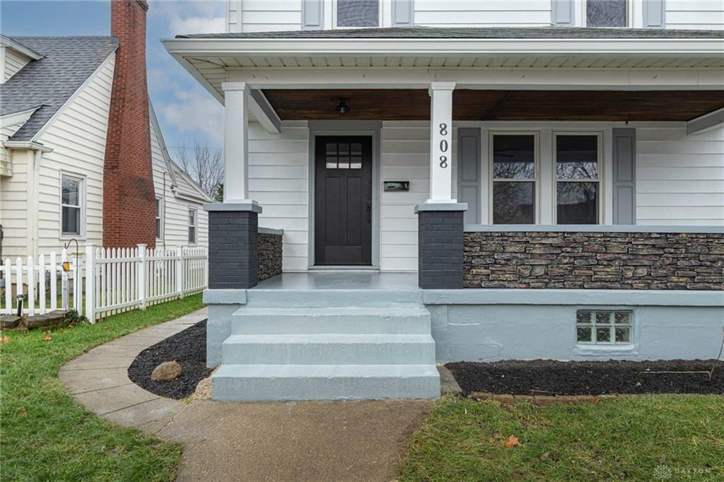 Property Photo:  808 E Maple Avenue  OH 45342 