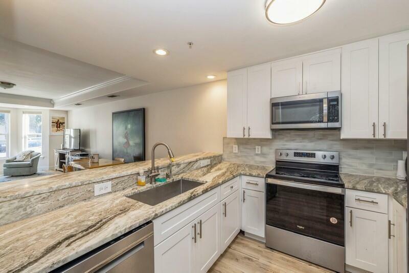 Property Photo:  251 Mattie M Kelly Boulevard Unit 105  FL 32541 