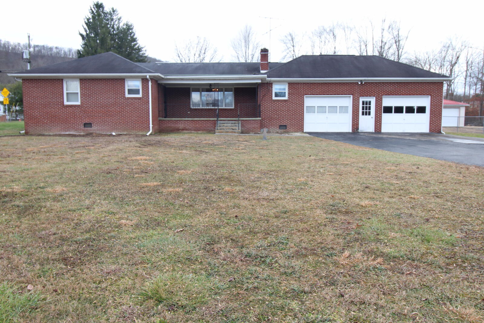 Property Photo: 1082 State Route 3 And 12 WV 25951