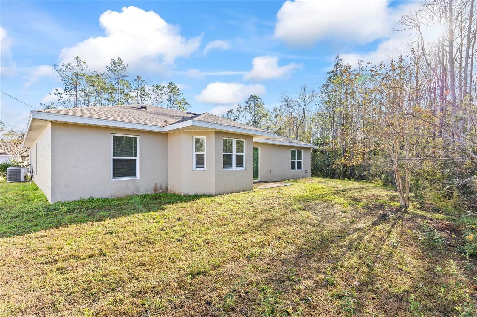 Property Photo:  12 Robin Place  FL 32164 