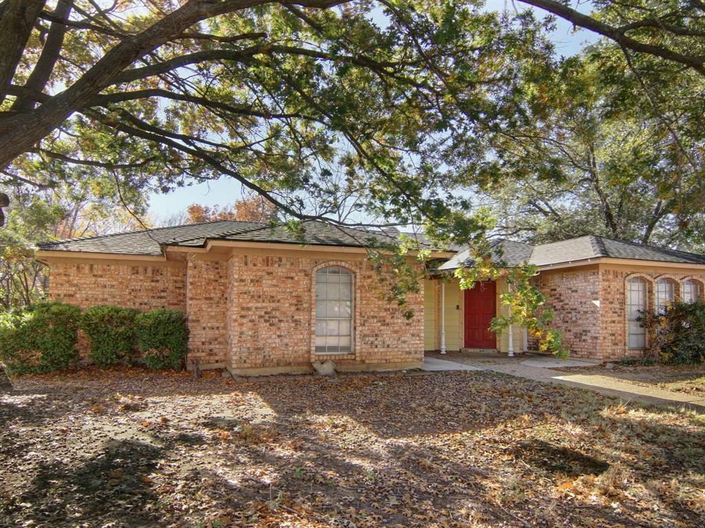 Property Photo:  3825 Memphis Lane  TX 76133 