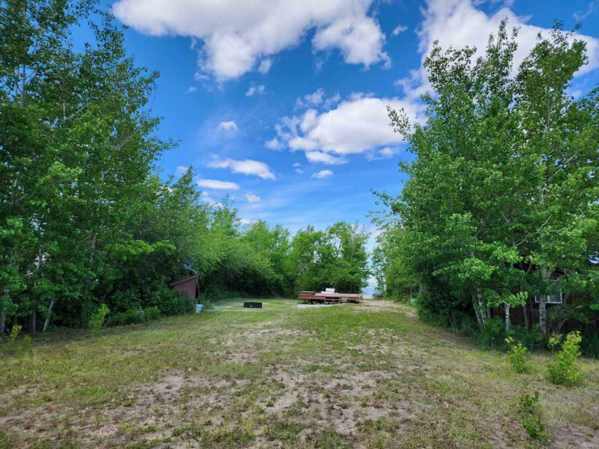 Property Photo: 39 Sunset Lane AB T0C 2L0