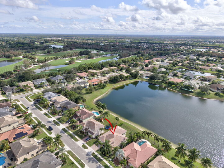 Property Photo: 9436 Granite Ridge Lane FL 33411