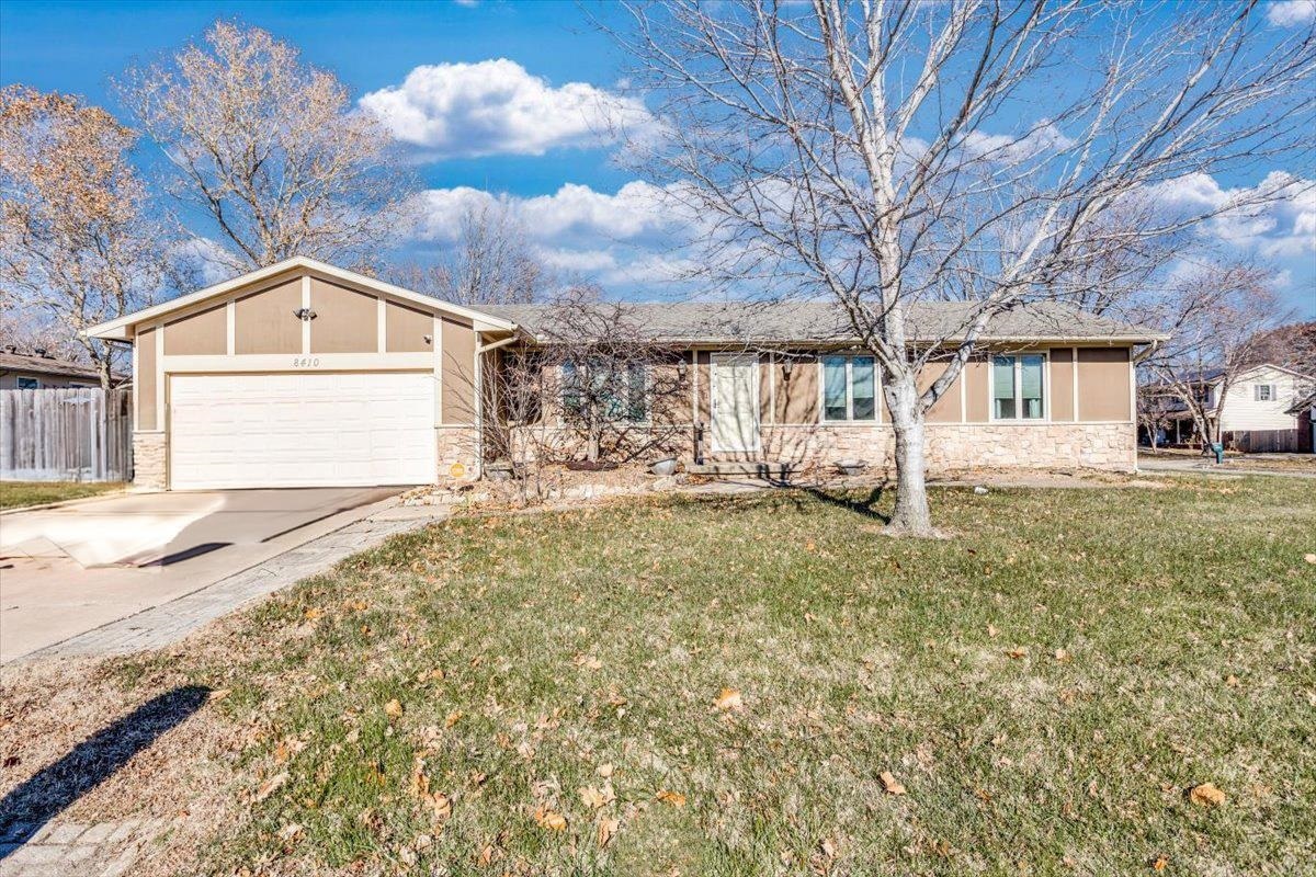 Property Photo: 8410 W 17th St N KS 67212-1479