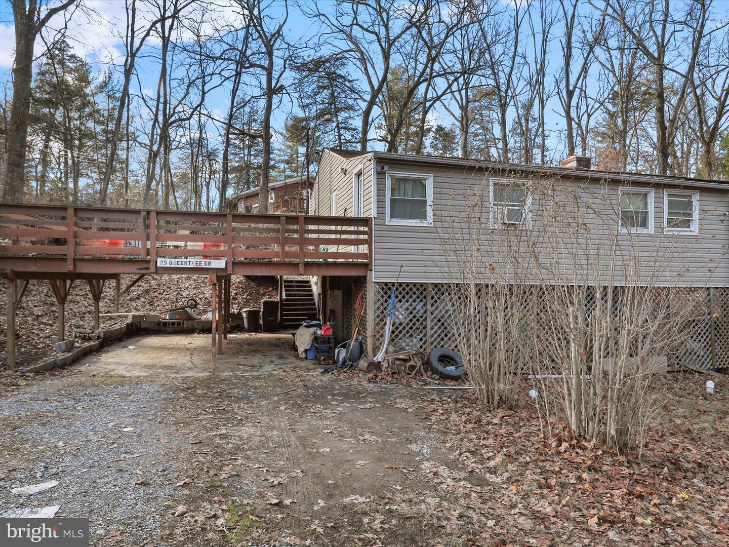 Property Photo:  25 Greentree Lane  WV 25425 