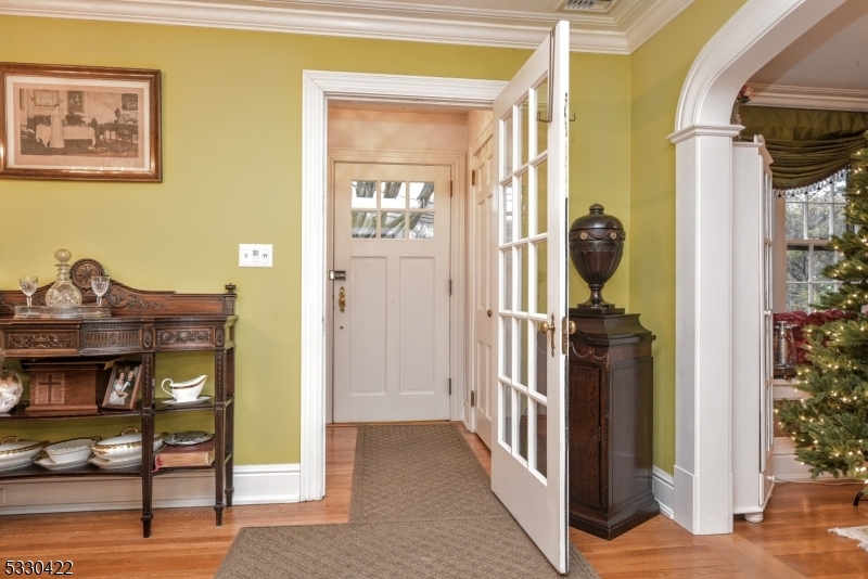 Property Photo: 230 Darlington Ave NJ 07446
