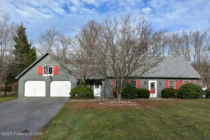 33 Walden Drive  Mountain Top PA 18707 photo