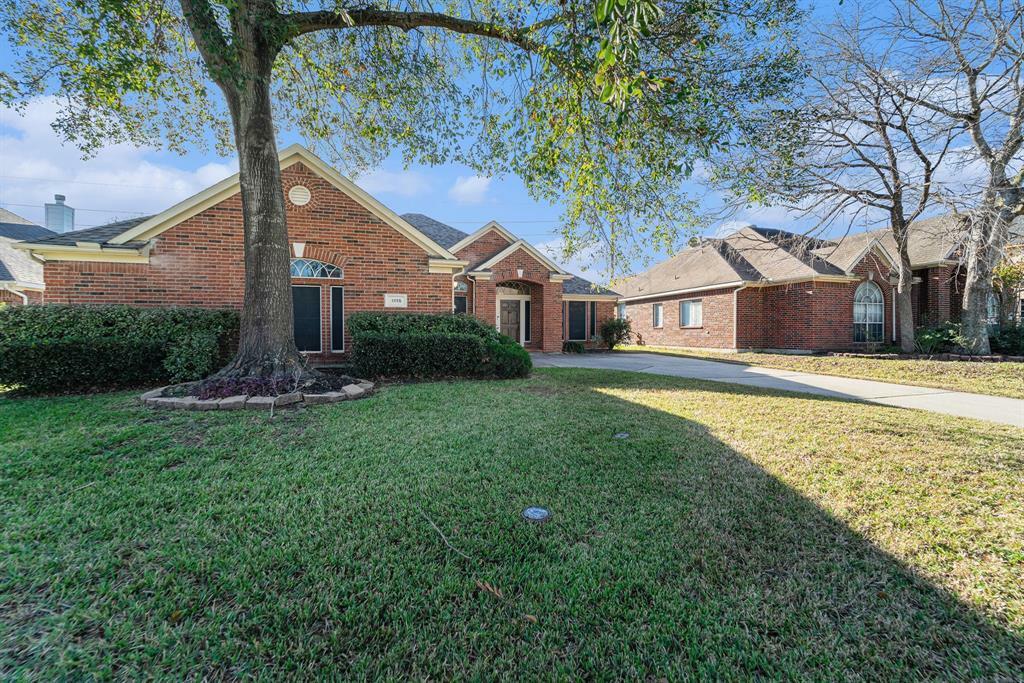 Property Photo:  1115 Pine Walk Trail  TX 77388 