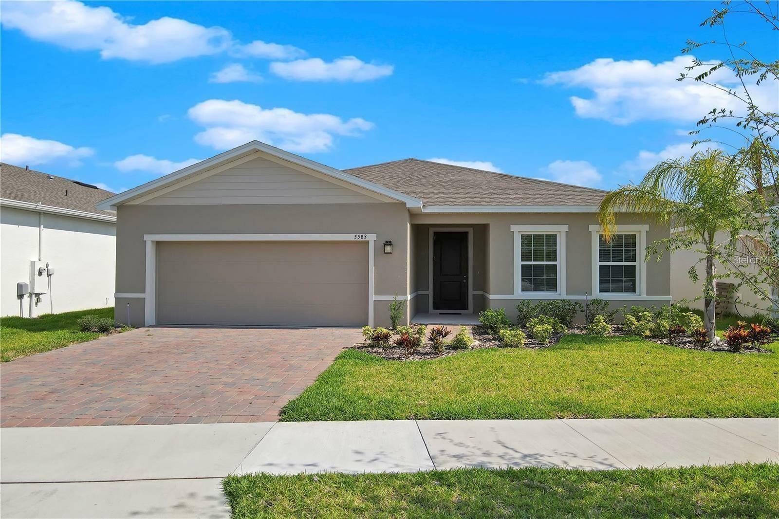 Property Photo: 5583 Toulouse Lane FL 34771