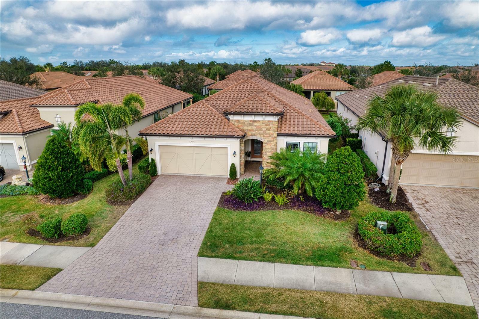 Property Photo:  13031 Palermo Drive  FL 34211 