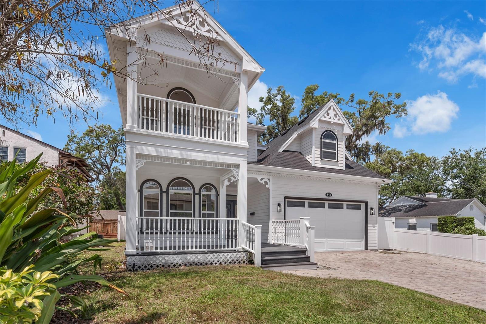 Property Photo: 840 Kenilworth Terrace FL 32803