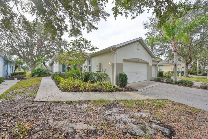 2188 Acadia Greens Drive  Sun City Center FL 33573 photo