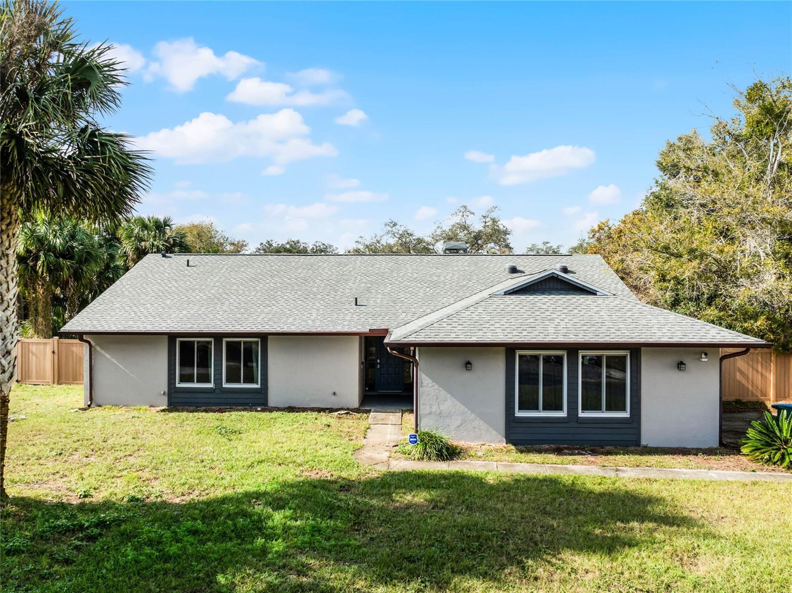 Property Photo: 70 Sable Court FL 32708