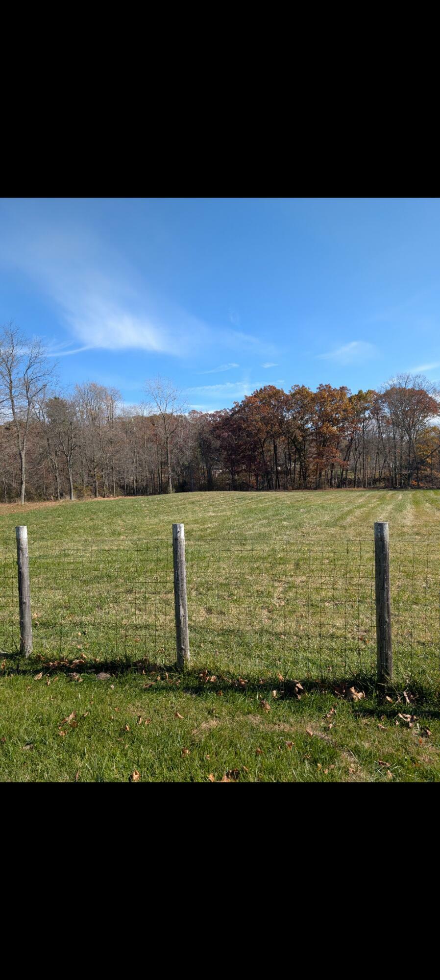 7681 Cannonsburg Road NE  Rockford MI 49341 photo