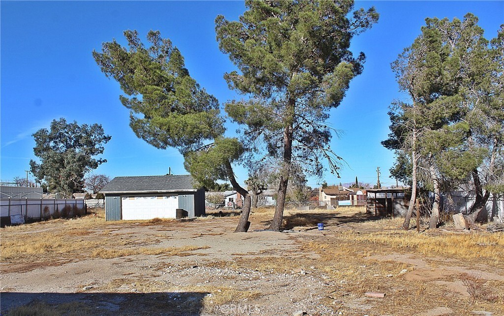 Property Photo:  14804 Live Oak Street  CA 92345 
