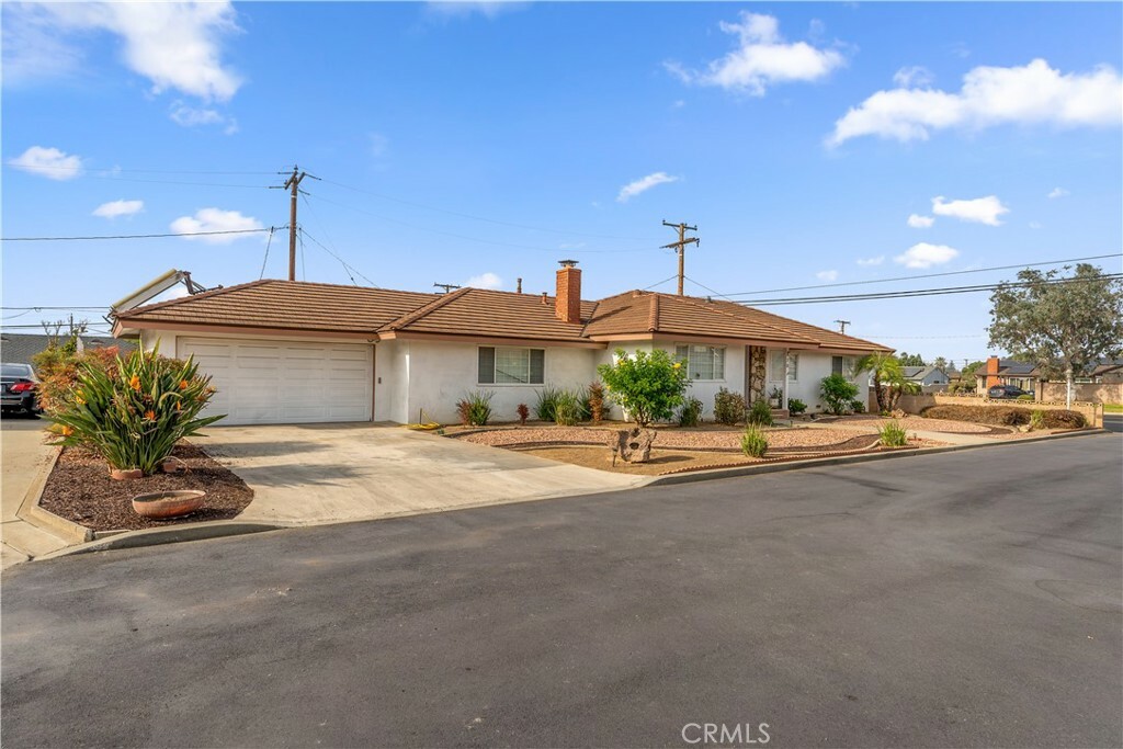 Property Photo:  670 E Rowland Street  CA 91723 