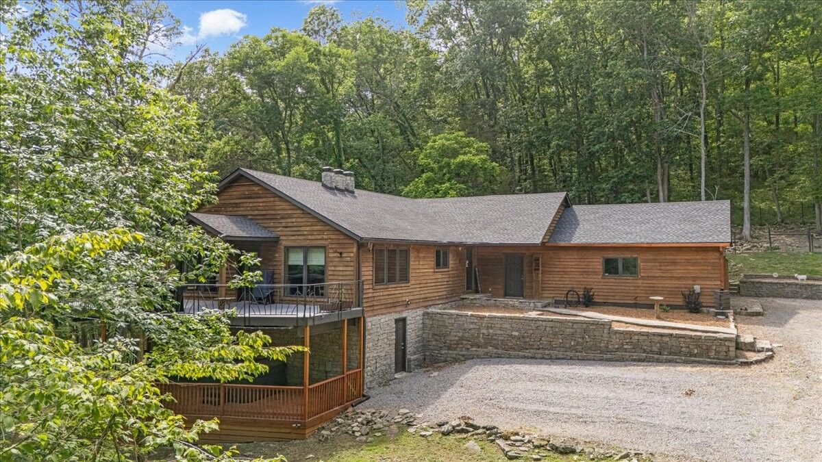 Property Photo:  475 Spice Bush Dr  TN 37095 