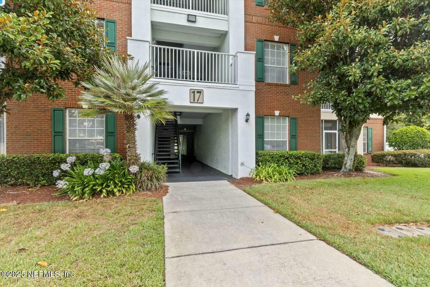 Property Photo:  785 Oakleaf Plantation Parkway 1721  FL 32065 