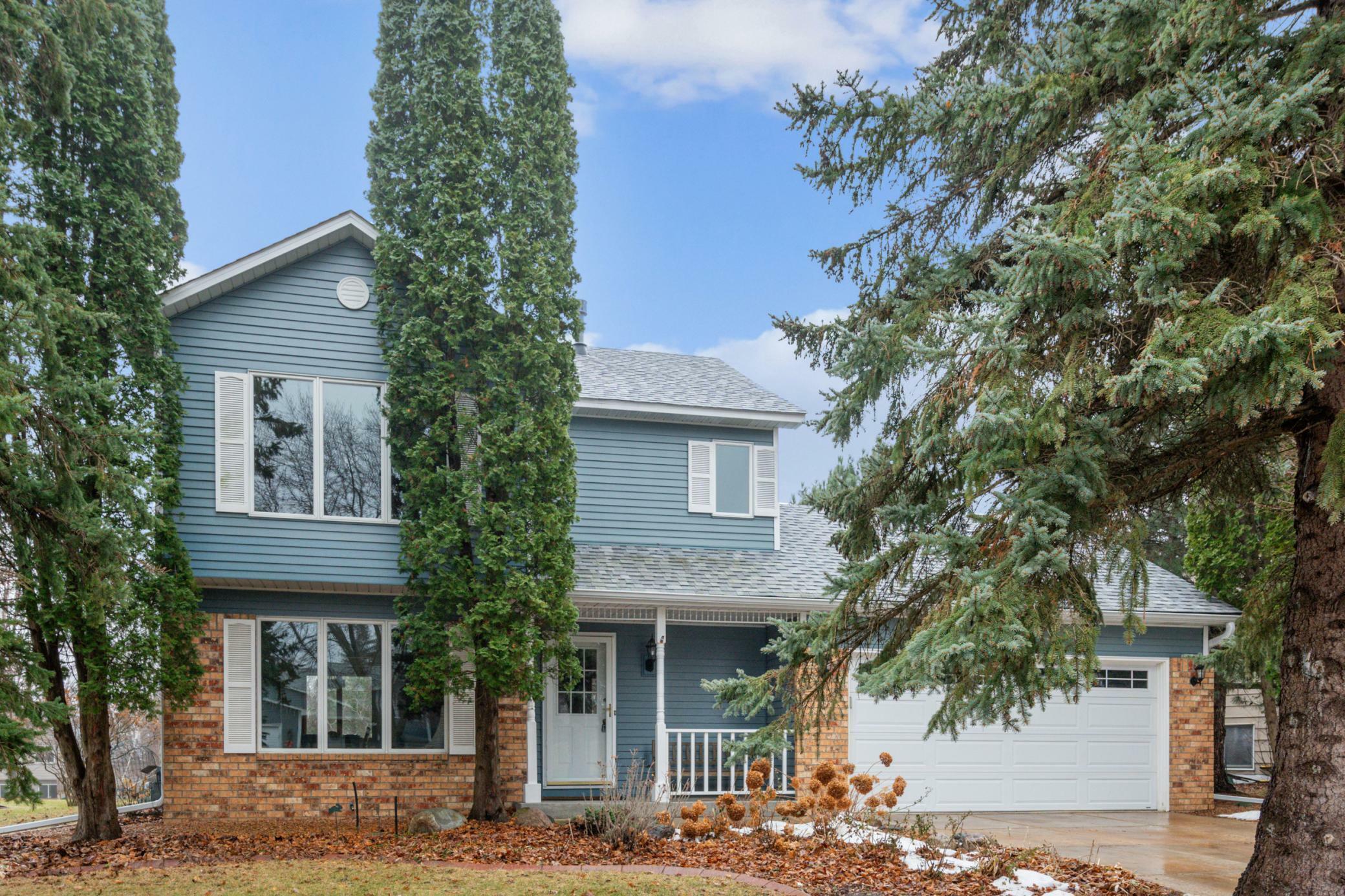 Property Photo:  18927 Barrington Drive  MN 55346 