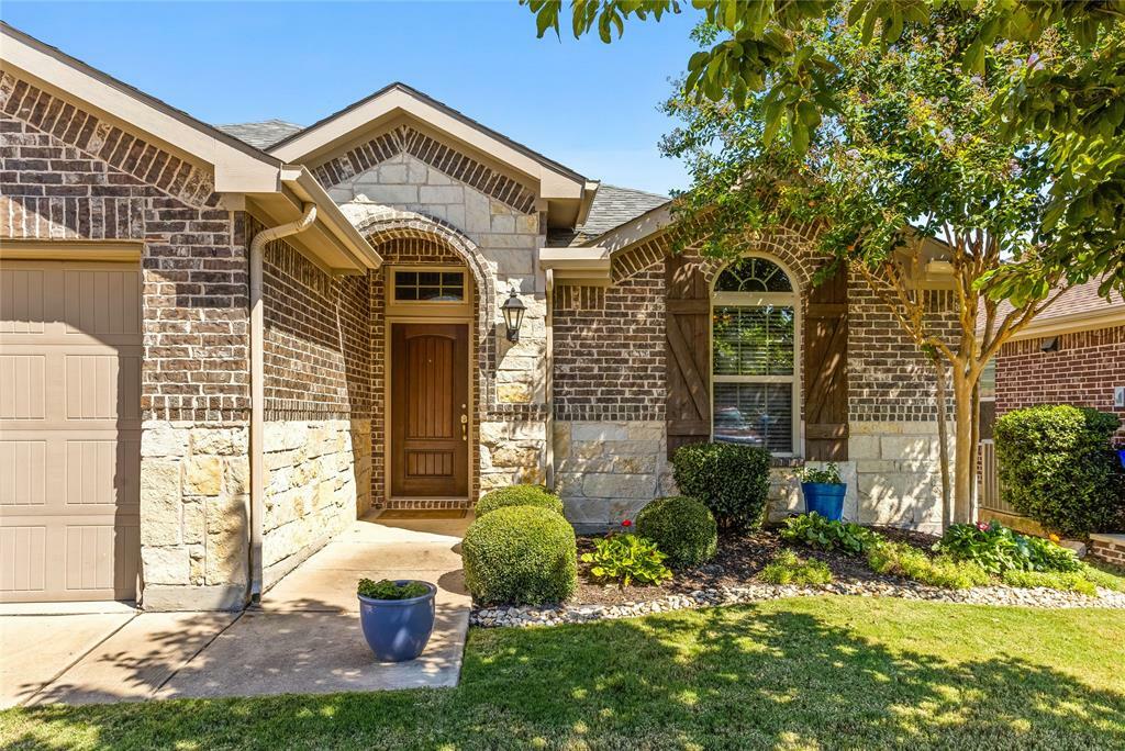 Property Photo:  11813 Kurth Drive  TX 75036 