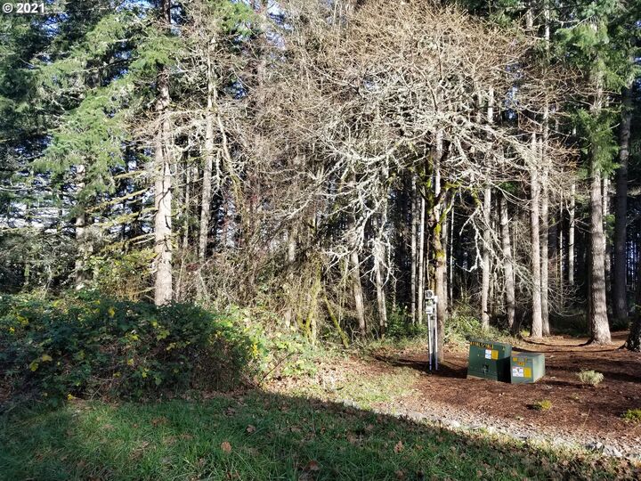 Property Photo: 2655 NW Foothill Dr OR 97330