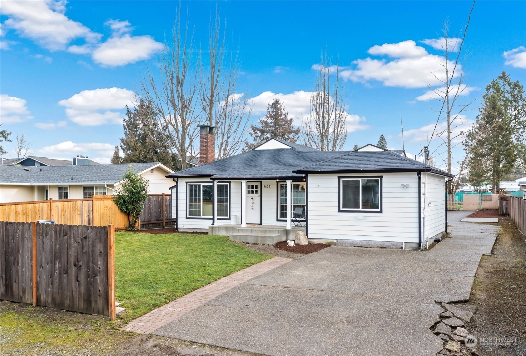 Property Photo:  8627 S D Street  WA 98444 