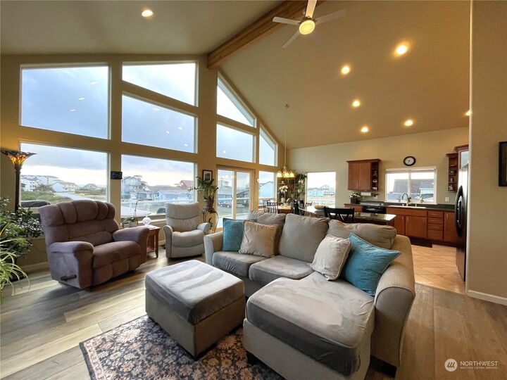 Property Photo:  1445  Diamond Head Avenue SW  WA 98569 